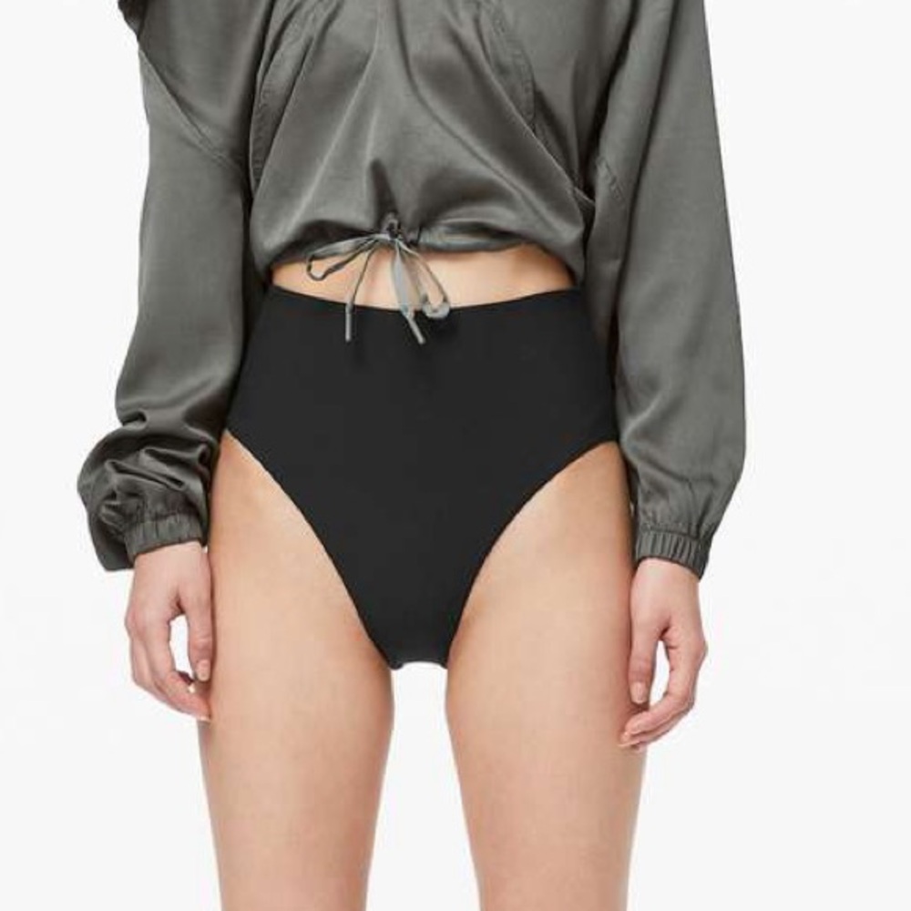 EUC Lululemon Clear Waters High-Waisted Skimpy Bikini Bottom - 6